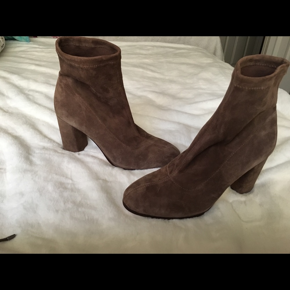 Antonio Melani stretch suede ankle boots